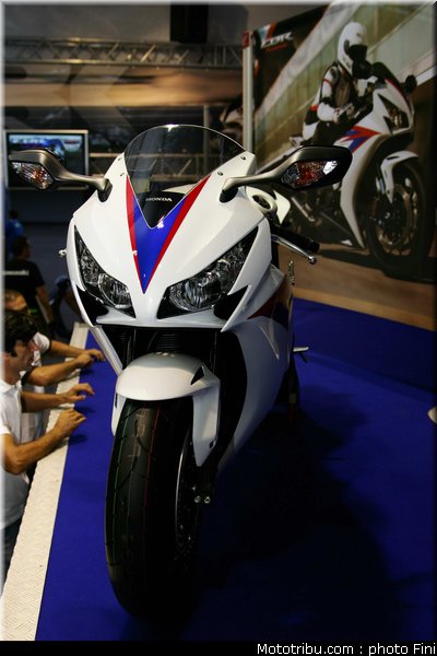 sbk_ambiance_016_italie_imola_2011