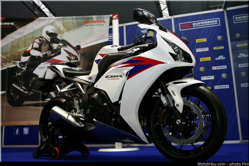 sbk_ambiance_021_italie_imola_2011