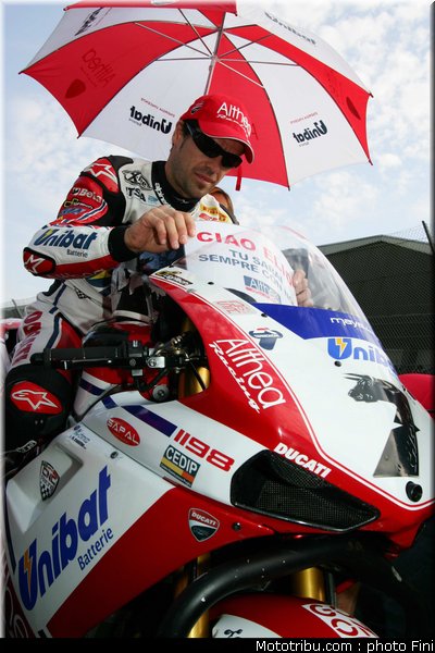 sbk_checa_009_italie_imola_2011