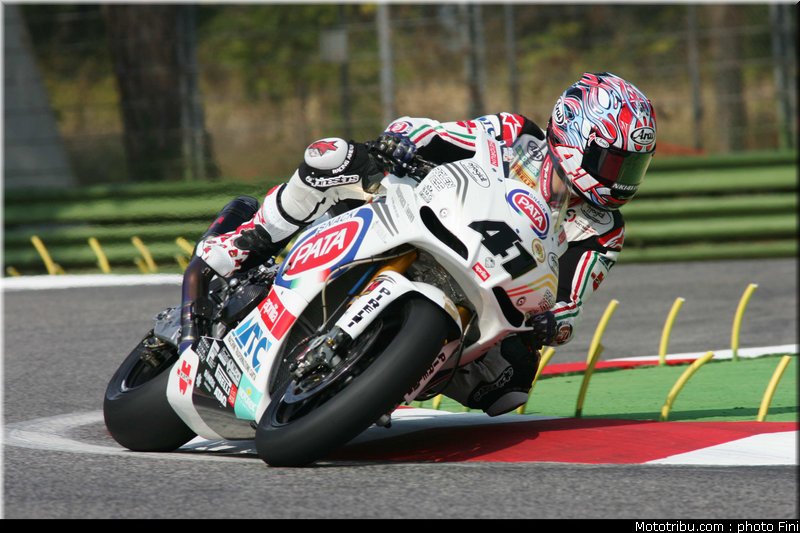 sbk_haga_004_italie_imola_2011