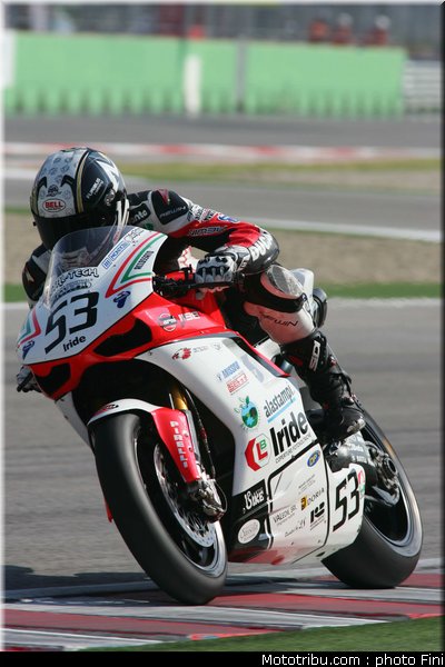 sbk_polita_004_italie_imola_2011