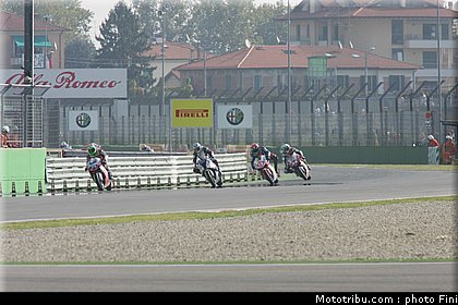 1000_stk_010_italie_imola_2011.jpg