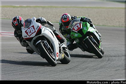 1000_stk_012_italie_imola_2011.jpg