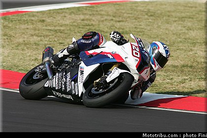 1000_stk_barrier_004_italie_imola_2011.jpg