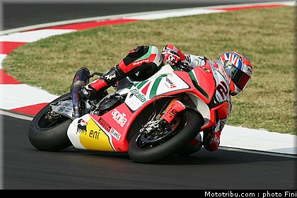 sbk_camier_006_italie_imola_2011.jpg