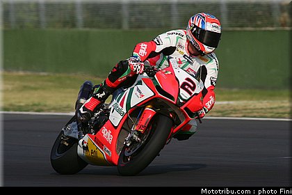 sbk_camier_008_italie_imola_2011.jpg