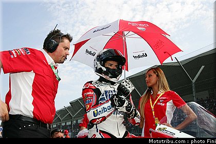sbk_checa_005_italie_imola_2011.jpg