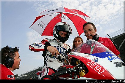 sbk_checa_007_italie_imola_2011.jpg