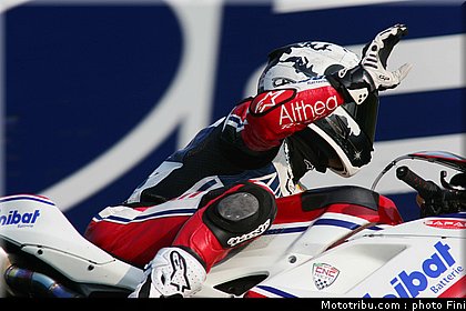 sbk_checa_011_italie_imola_2011.jpg