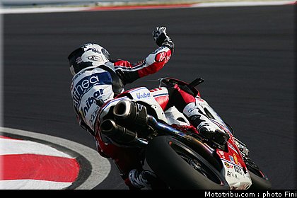 sbk_checa_012_italie_imola_2011.jpg