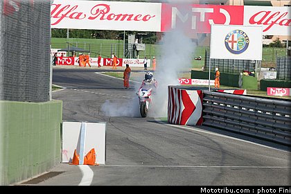 sbk_checa_015_italie_imola_2011.jpg