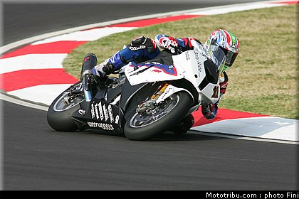 sbk_corser_003_italie_imola_2011.jpg