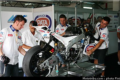 sbk_haga_009_italie_imola_2011.jpg