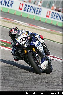 sbk_melandri_002_italie_imola_2011.jpg