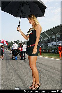 sbk_pitbabe_008_italie_imola_2011.jpg
