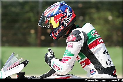 sbk_rea_003_italie_imola_2011.jpg