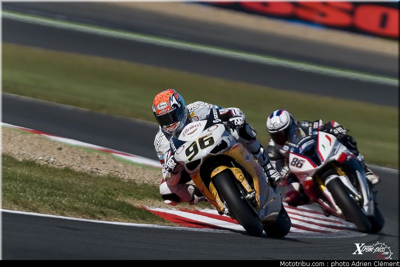 sbk_smrz_003_france_magny_cours_2011