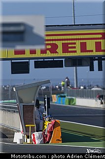 sbk_ambiance_008_france_magny_cours_2011.jpg