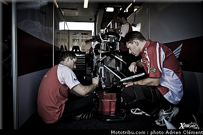 sbk_ambiance_009_france_magny_cours_2011.jpg