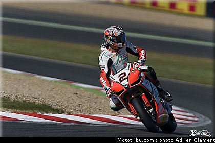 sbk_camier_001_france_magny_cours_2011.jpg