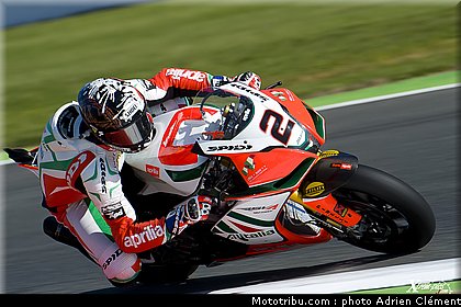 sbk_camier_007_france_magny_cours_2011.jpg