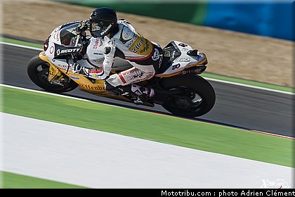 sbk_guintoli_008_france_magny_cours_2011.jpg