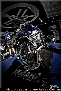 sbk_melandri_006_france_magny_cours_2011.jpg