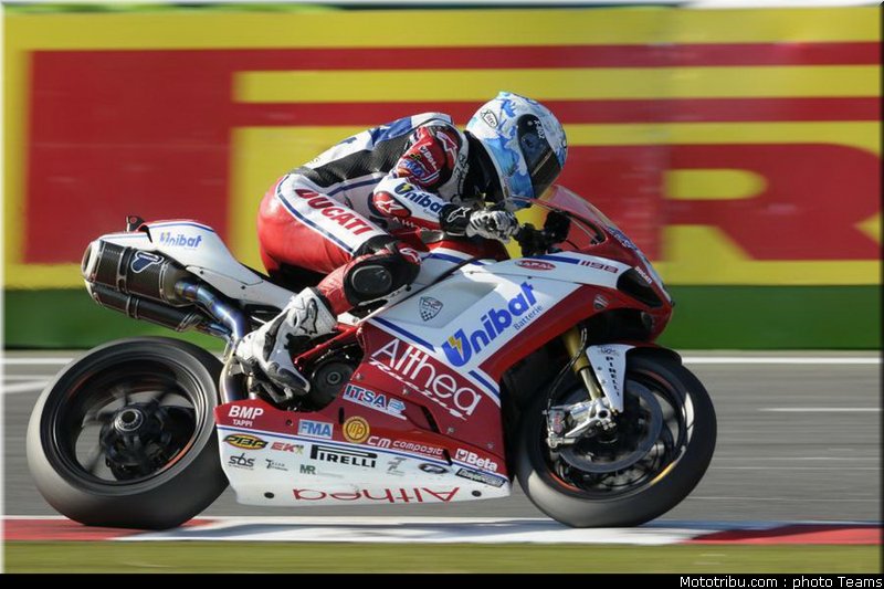 sbk_checa_001_france_magny_cours_2011