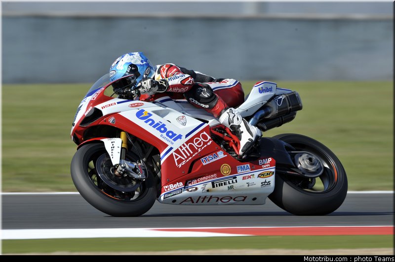sbk_checa_013_france_magny_cours_2011