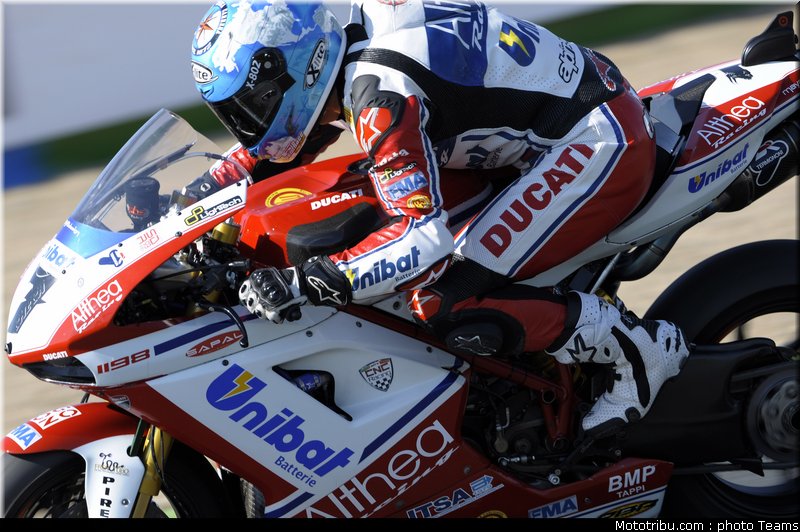 sbk_checa_015_france_magny_cours_2011