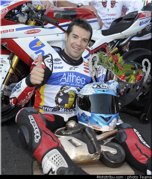 sbk_checa_017_france_magny_cours_2011