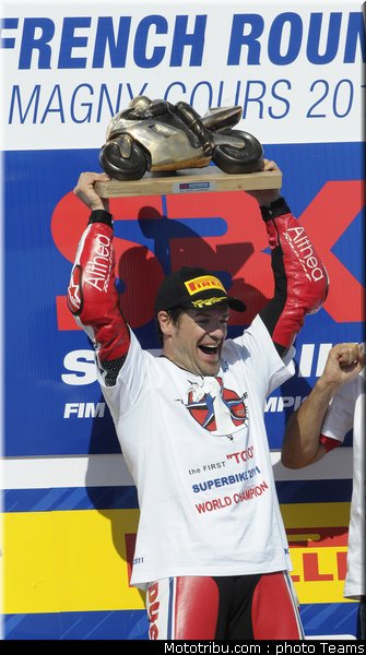 sbk_checa_018_france_magny_cours_2011