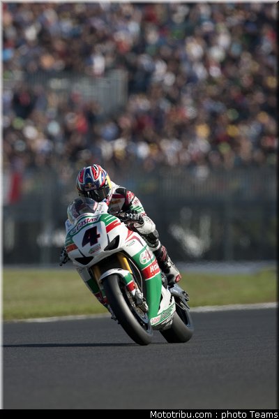 sbk_rea_012_france_magny_cours_2011