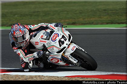 sbk_haga_010_france_magny_cours_2011.jpg