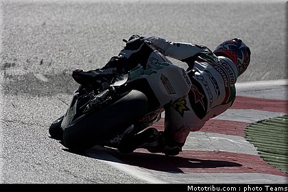 sbk_rea_011_france_magny_cours_2011.jpg