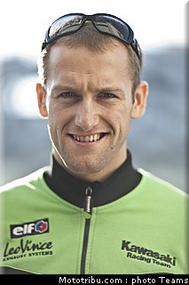 sbk_sykes_006_france_magny_cours_2011.jpg