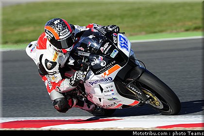 supersport_praia_005__france_magny_cours_2011.jpg