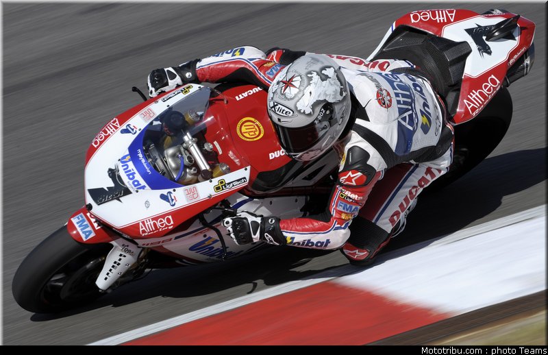 sbk_checa_015_portugal_portimao_2011