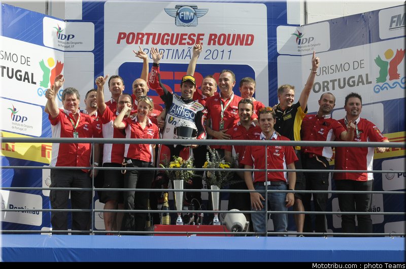 sbk_checa_017_portugal_portimao_2011