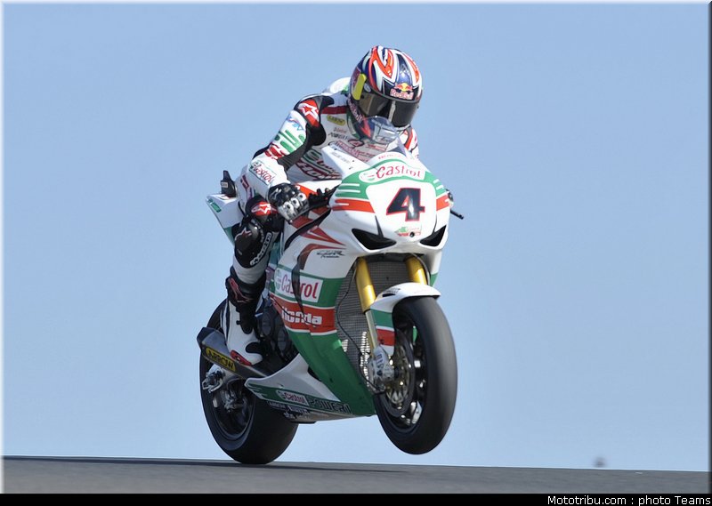 sbk_rea_001_portugal_portimao_2011