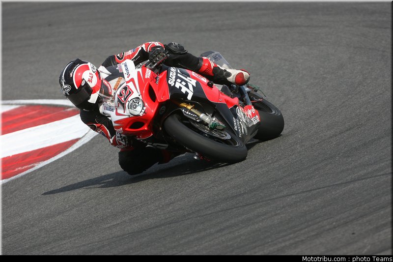 sbk_waters_008_portugal_portimao_2011