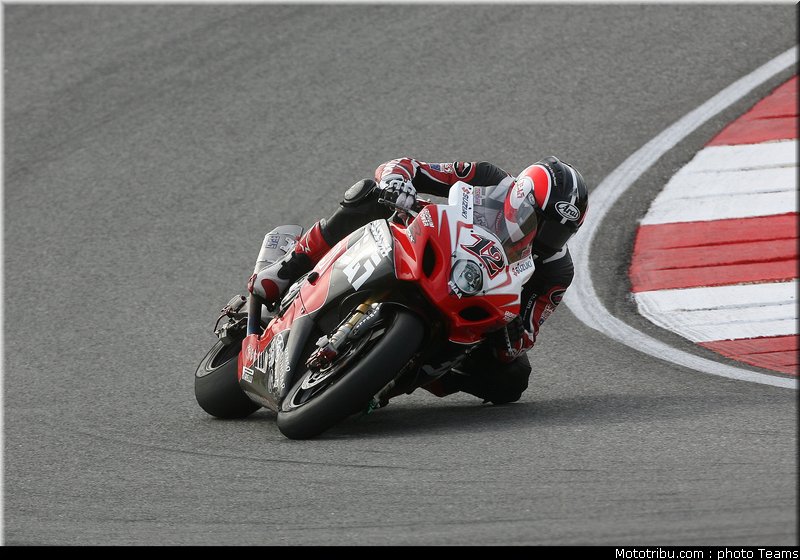 sbk_waters_026_portugal_portimao_2011