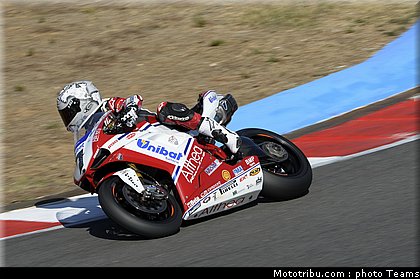sbk_checa_004_portugal_portimao_2011.jpg