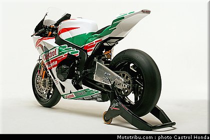 superbike_team_honda_castrol_005.jpg