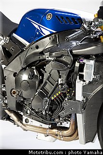 superbike_yamaha_racing_team_026.jpg