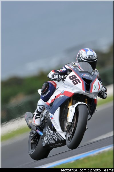sbk_2011_tests_badovini_33