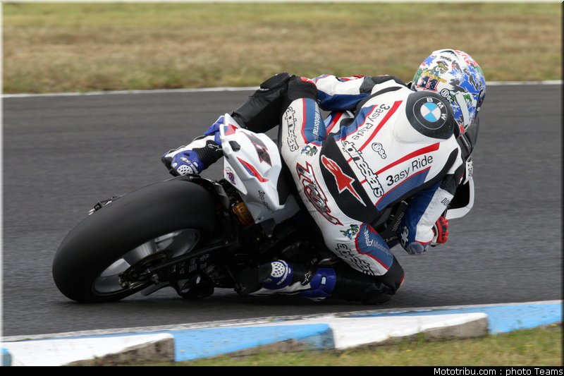 sbk_2011_tests_corser_07