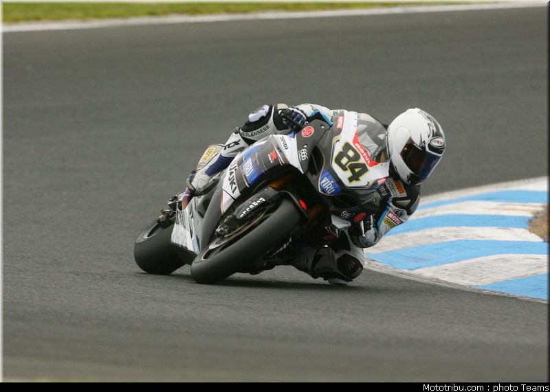 sbk_2011_tests_fabrizio_16