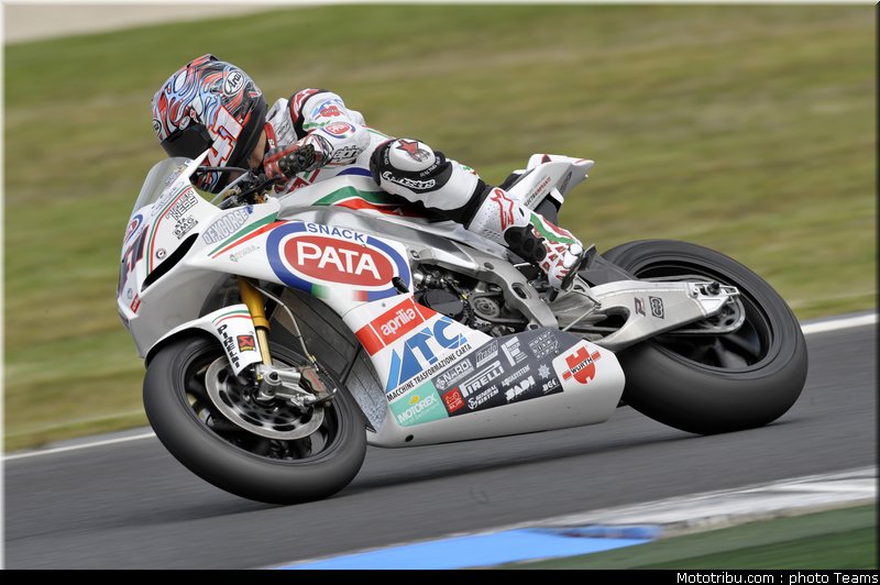 sbk_2011_tests_haga_11