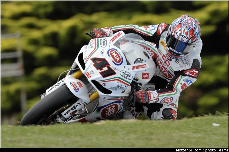 sbk_2011_tests_haga_15